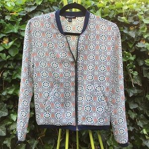 Light Floral Zippered Jacket